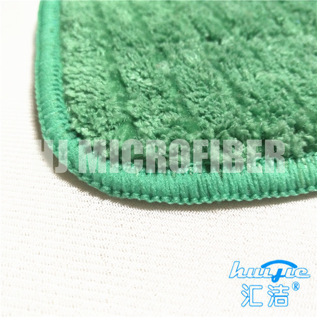 Tela coralina del paño grueso y suave de la microfibra del color verde con las fregonas planas del repuesto del alambre duro de nylon verde para la limpieza casera
