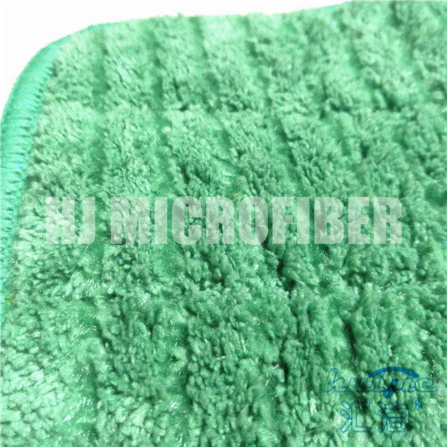 Tela coralina del paño grueso y suave de la microfibra del color verde con las fregonas planas del repuesto del alambre duro de nylon verde para la limpieza casera